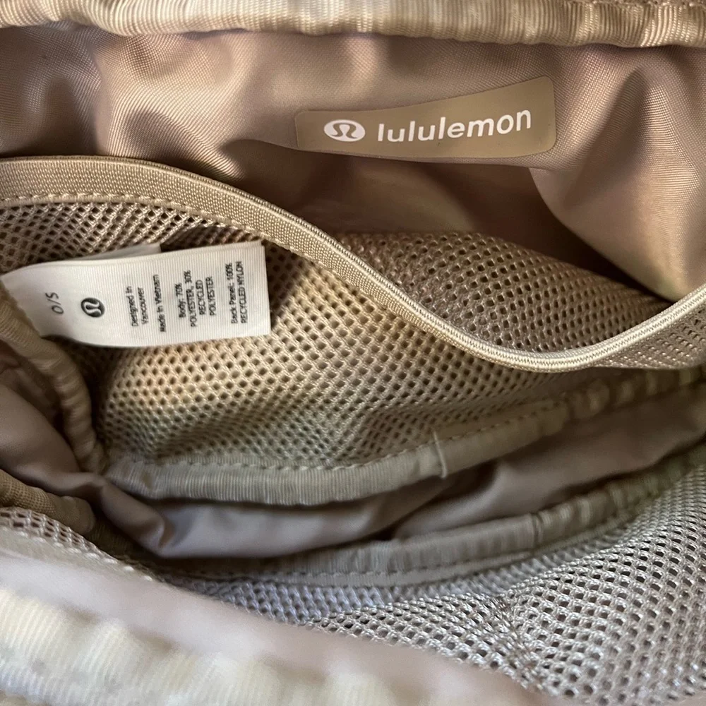 LULULEMON BELT BAG - Picture 5 of 5